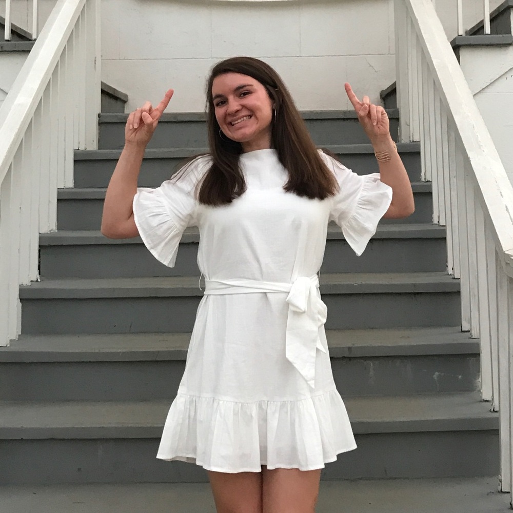 Meet your Posher, Hayley
